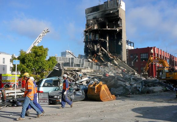 فرو ریختن ساختمان CTV کشور نیوزیلند در زلزله کرایست چرچ