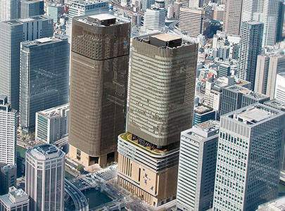 ساختمان های بلند مرتبه جداسازی لرزه ای شده در ژاپن